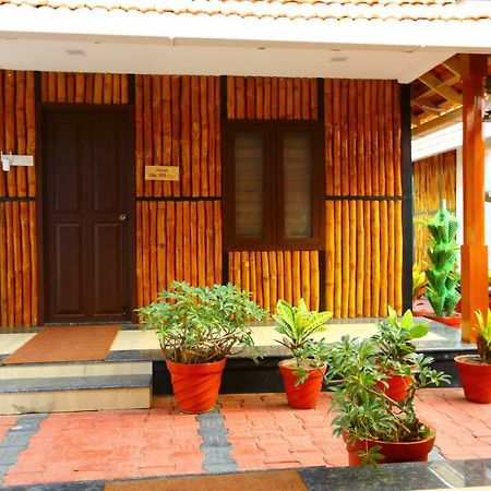 Guruvayur Heritage By Nexstay Buitenkant foto