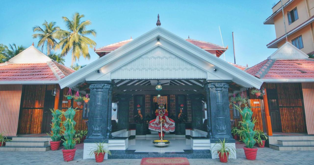 Guruvayur Heritage By Nexstay Buitenkant foto