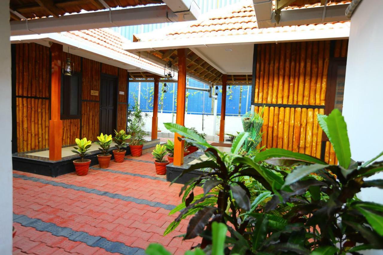 Guruvayur Heritage By Nexstay Buitenkant foto