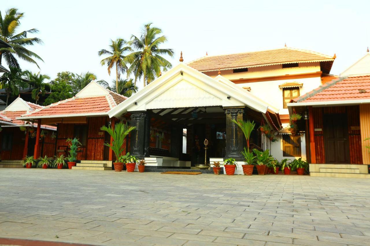 Guruvayur Heritage By Nexstay Buitenkant foto
